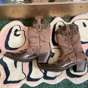Ariat brown leather cowboy boots MAKE AN OFFER